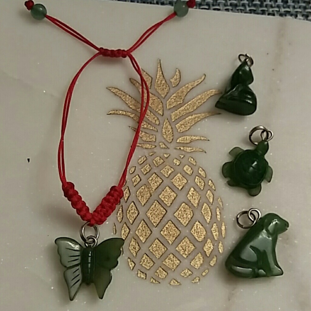 Natural Canadian Nephrite Jade Red Cord Bracelet - Picture 5 of 8